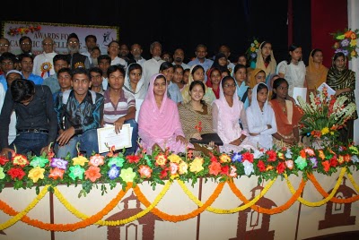 HWF awarded 500 meritorious muslim students and 3 best minorityschools